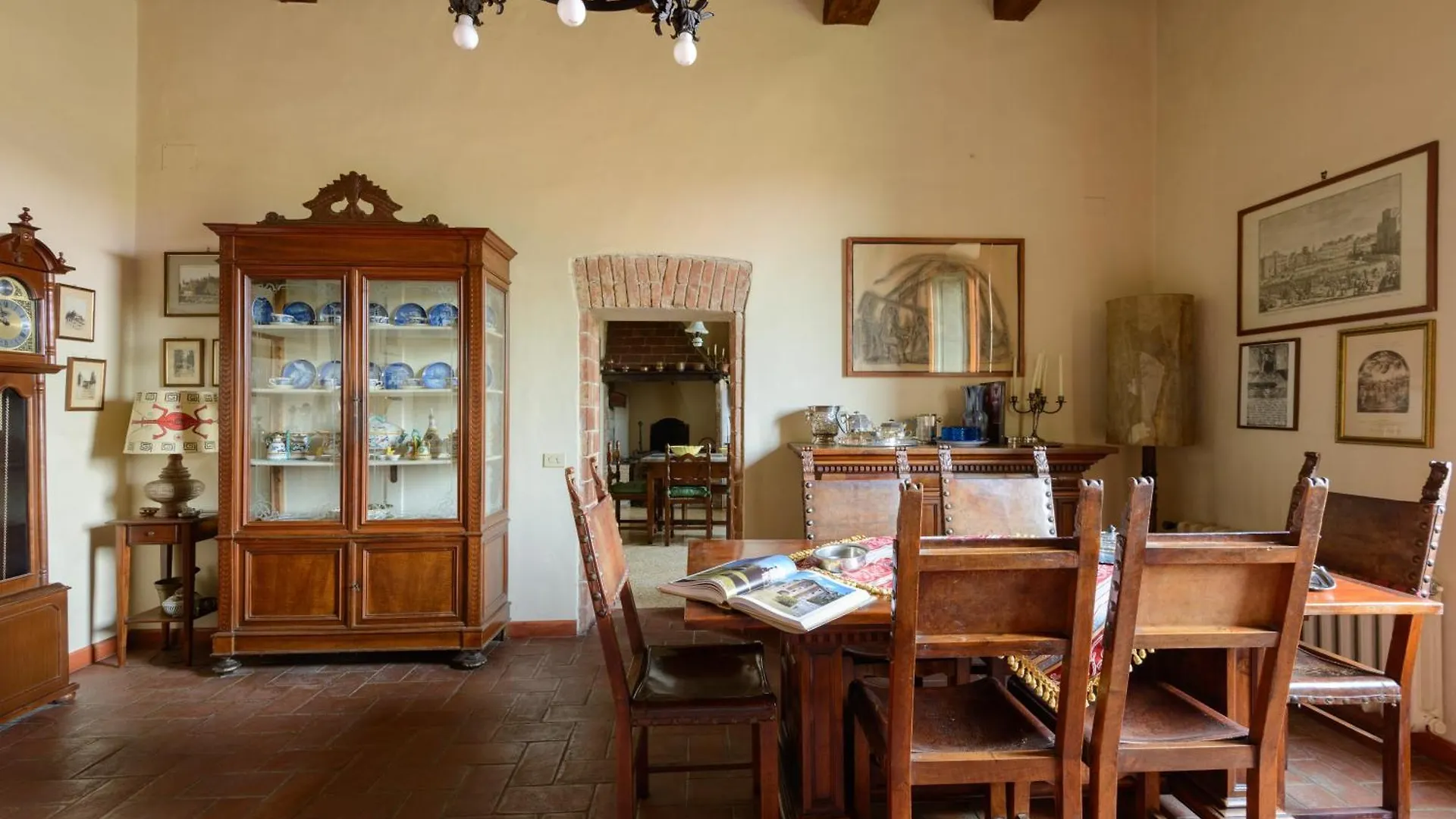 Vila Al Glicine Di Sant'Abondio Siena